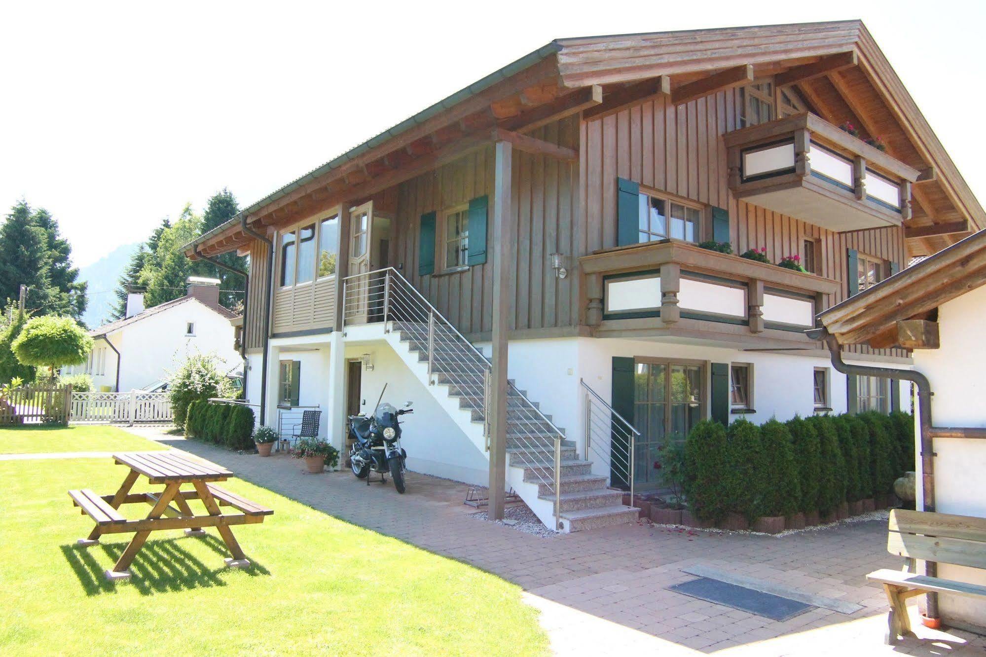 Landhotel Guglhupf Schwangau Bagian luar foto